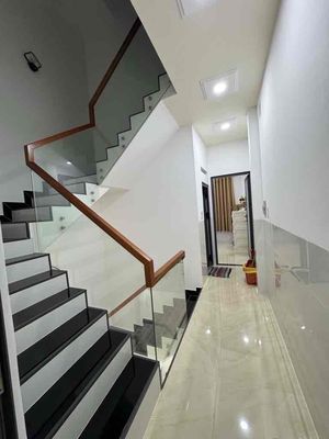 Sót 1 căn View Bờ Kè Hậu Giang Quận 6 (56m2) 4 Tầng chỉ 6 tỷ mấy TL