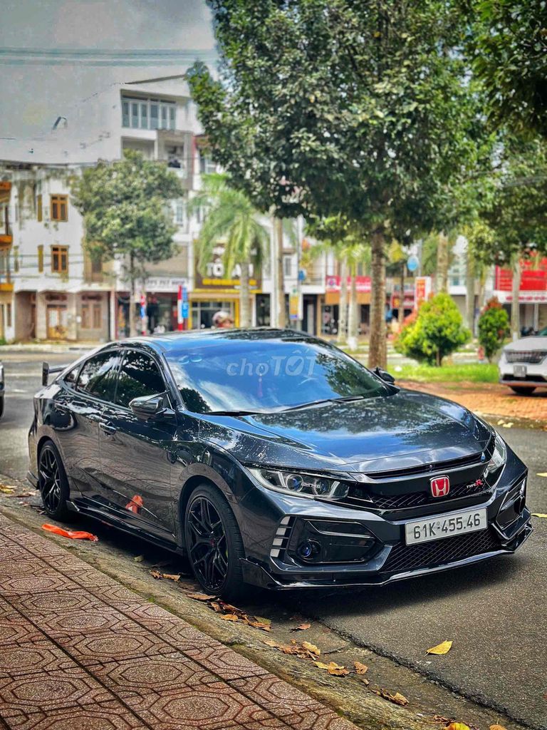Honda Civic 2017 1.5 Turbo Xám. Mua bán Ô tô tại Thành phố Bảo Lộc Lâm Đồng được đăng bởi nguyễn trường sơn hình 1