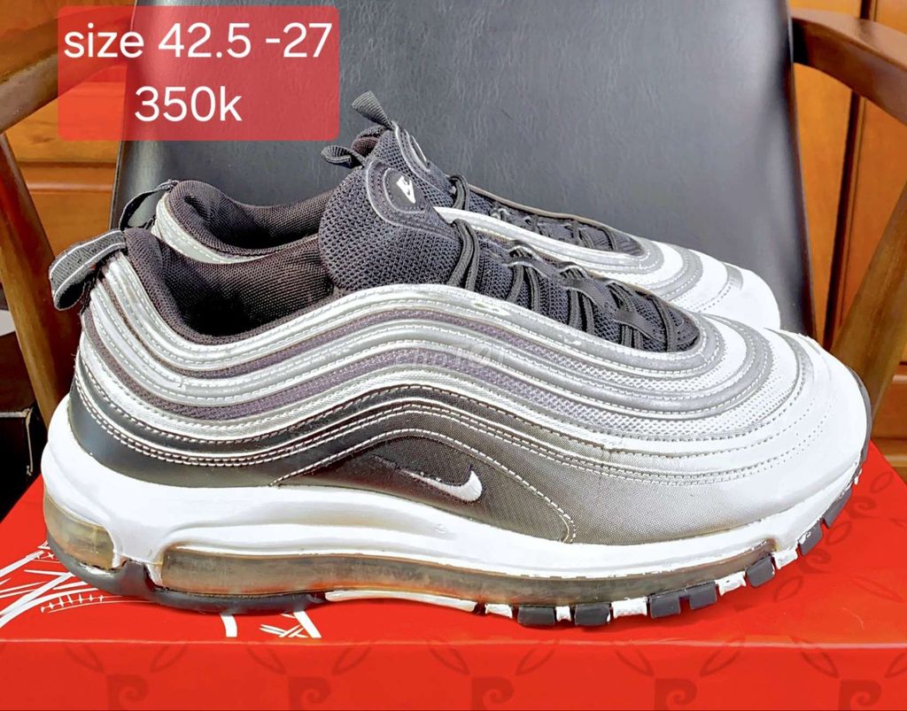 Nike  - size 42.5 - mới 85% chính hãng