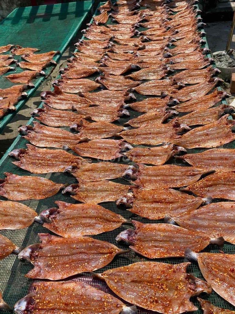 cá chuồn 1 nắng nhà làm 😍 ( 1kg 390k ). Mua bán Đồ ăn, thực phẩm và các loại khác tại Quận Hải Châu Đà Nẵng được đăng bởi Tôm hình 1