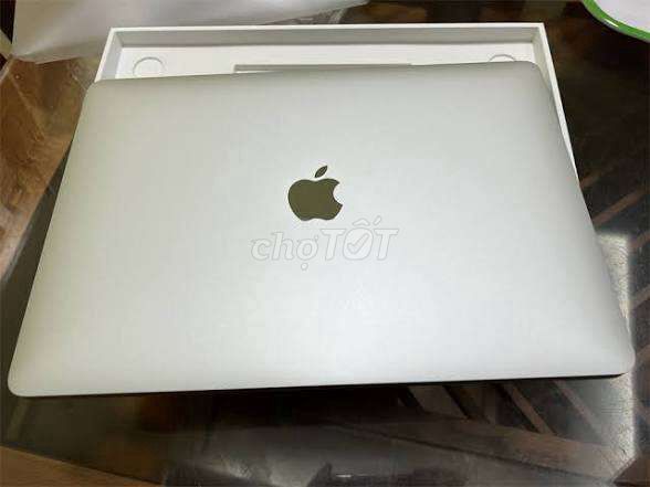 Apple MacBook Air Bạc. Mua bán Laptop tại Quận Cẩm Lệ Đà Nẵng được đăng bởi phạm gia hình 1