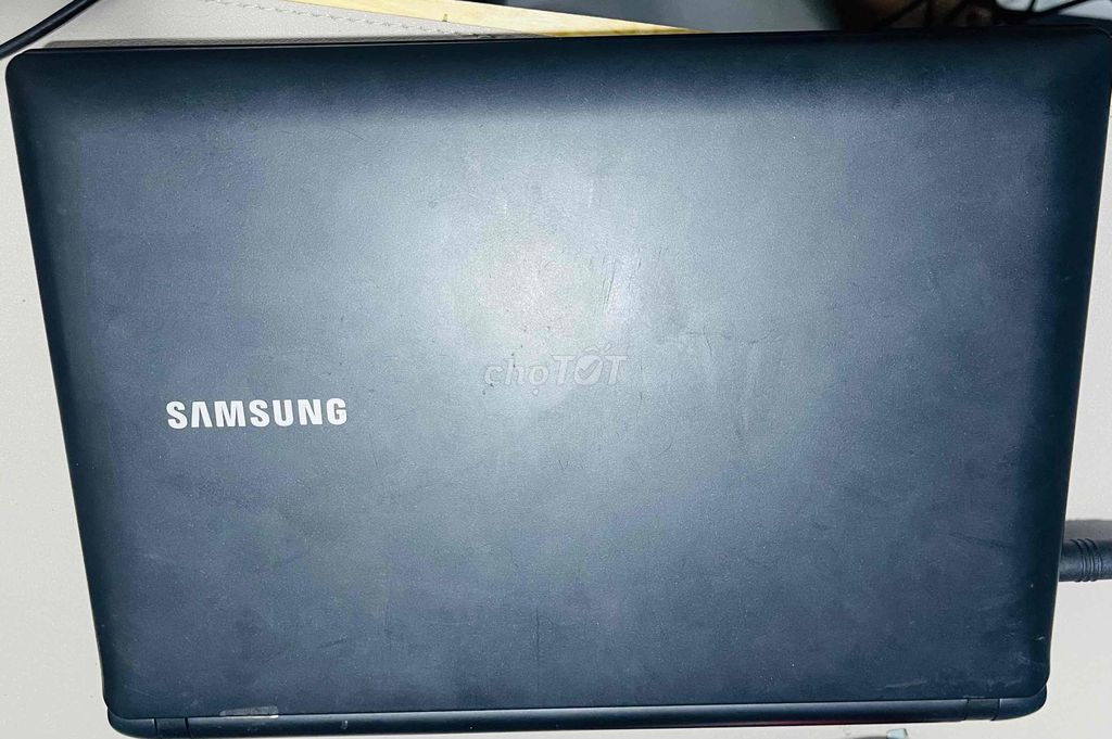 laptop samsung mini đẹp keng