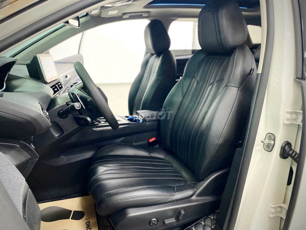 Peugeot 3008 Allure 2021 - 15000 km. Mua bán Ô tô tại Quận 1 Tp Hồ Chí Minh được đăng bởi Kim Ngân Xe Lướt hình 11