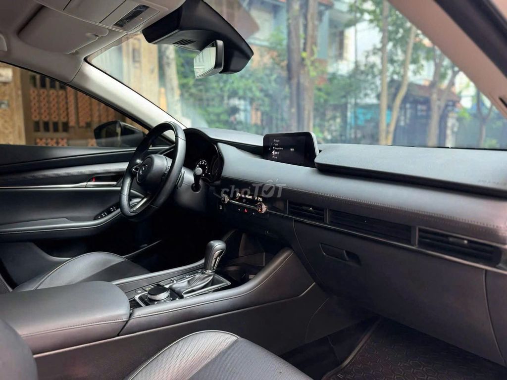 Mazda 3 New 100%. Mua bán Ô tô tại Thành phố Bắc Giang Bắc Giang được đăng bởi Nguyễn Đức Hiếu hình 4