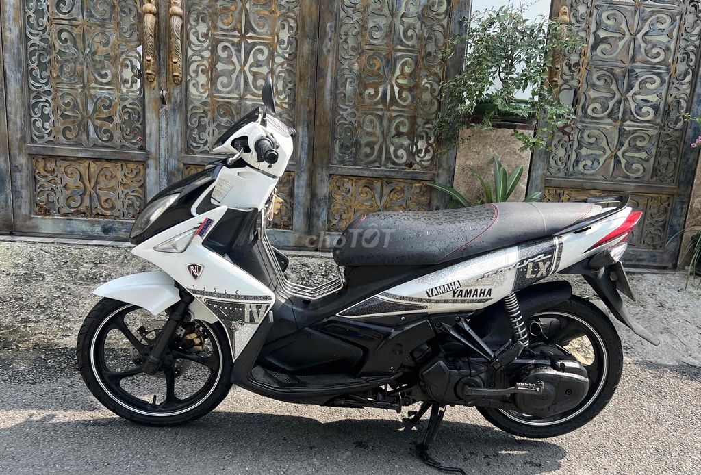 yamaha novo 4 đk 2011 xe đẹp máy móc êm giá tốt. Mua bán Xe máy tại Thành phố Thuận An Bình Dương được đăng bởi Nguyễn hảo hình 4