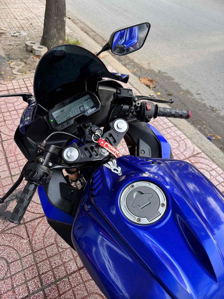 Yamaha R15 2019 chính chủ biển 60 - 98999. Mua bán Xe máy tại Huyện Bình Chánh Tp Hồ Chí Minh được đăng bởi Phong Vũ hình 10