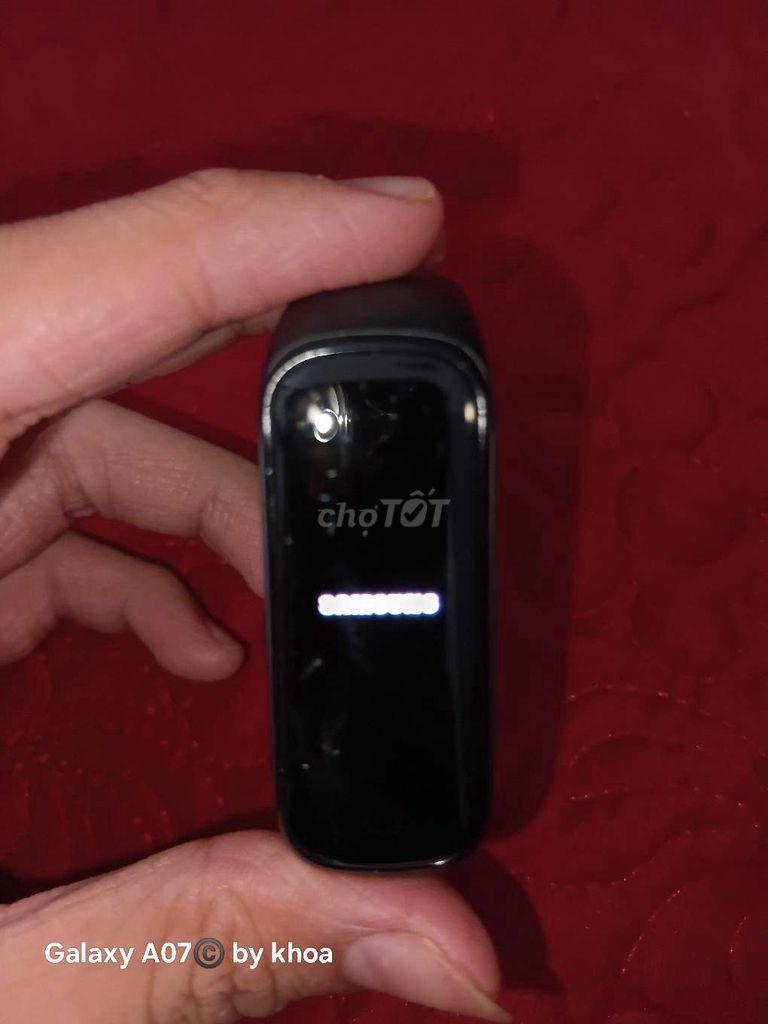 Samsung Galaxy Fit 2 Đen. Mua bán Thiết bị đeo thông minh tại Huyện Lục Nam Bắc Giang được đăng bởi nguyen khoa hình 1