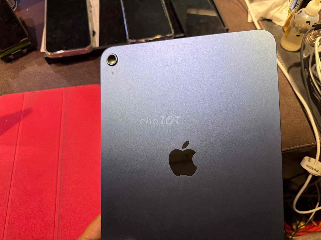 ipad Gen 10 đẹp keng 99% kèm bao da hãng. Mua bán Máy tính bảng tại Quận Bình Thạnh Tp Hồ Chí Minh được đăng bởi Minh Sang SamZone hình 1