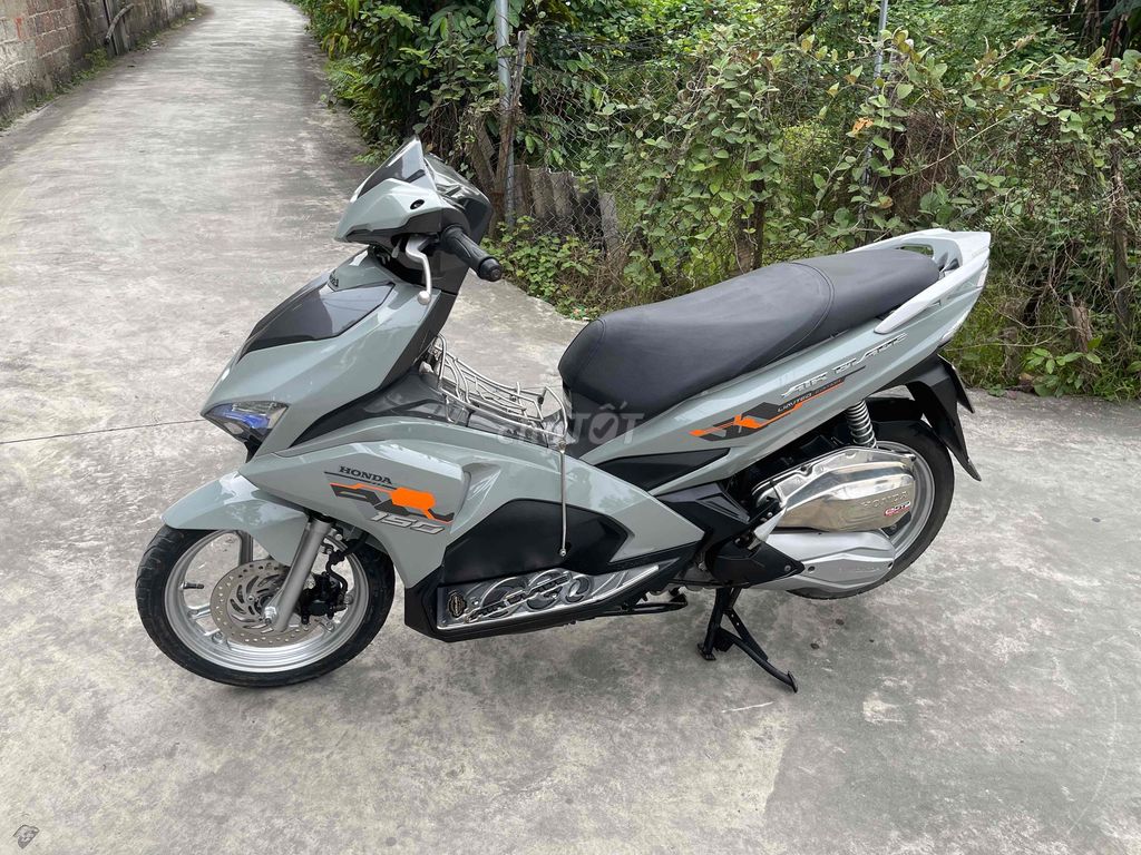 Cần bán ab 2016 máy zin. Mua bán Xe máy tại Quận Kiến An Hải Phòng được đăng bởi Đức Anh  hình 3