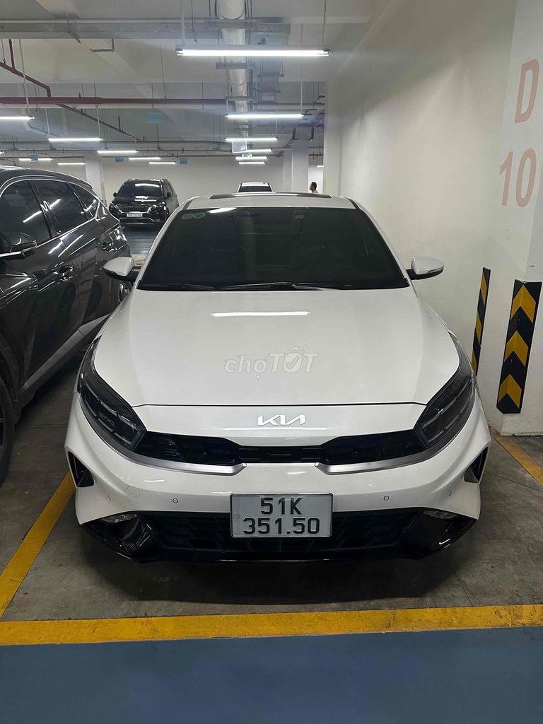 Kia K3 2.0 Premium Sx 8/2022 Odo 9.000 Km SiêuLướt