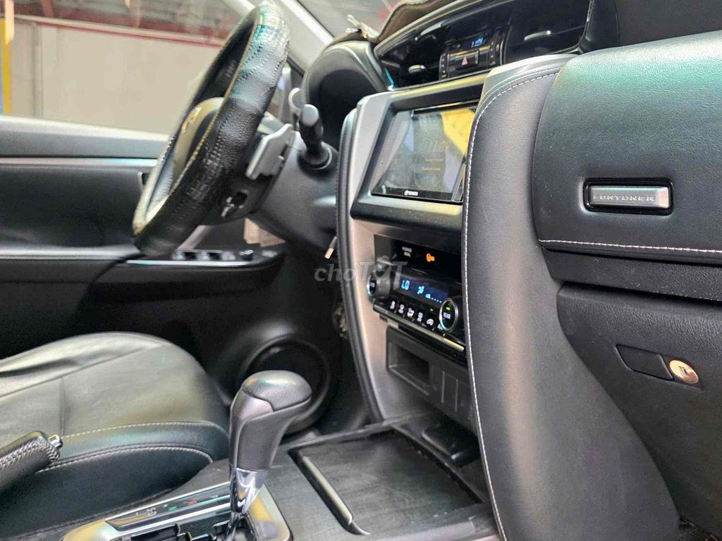 Toyota Fortuner 2021 Dầu AT Xe Xuất HĐ Cty. Mua bán Ô tô tại Quận Tân Phú Tp Hồ Chí Minh được đăng bởi Trọng Nghĩa Auto Xe Lướt Miền Nam hình 11