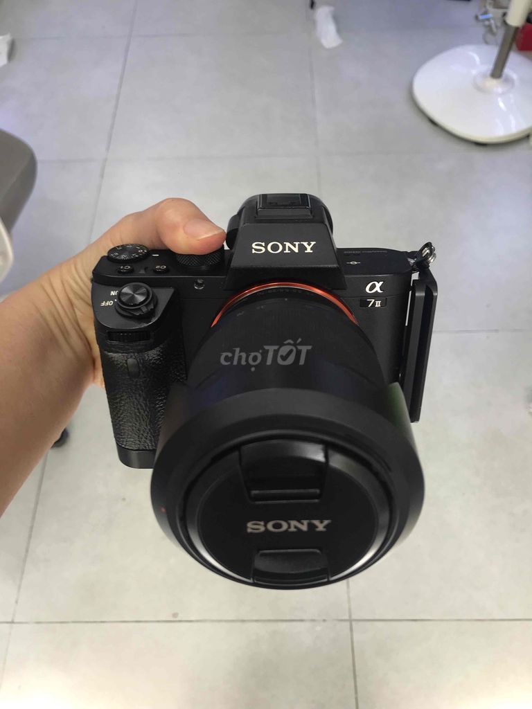 SONY A7II LEN 28-70mm ĐEP KENG NHƯ HÌNH fullbox