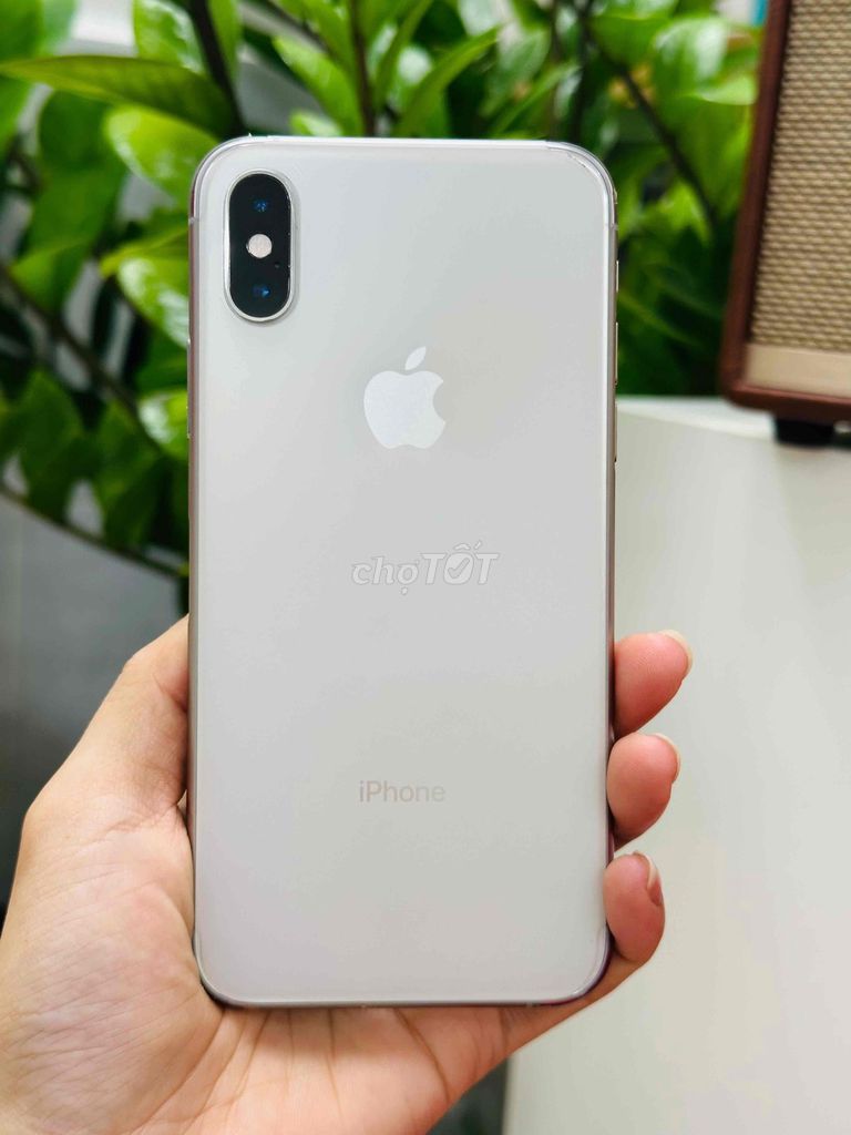 Apple iPhone XS 256GB Bạc Đã sử dụng. Mua bán Điện thoại tại Quận 10 Tp Hồ Chí Minh được đăng bởi Ngọng Store hình 1