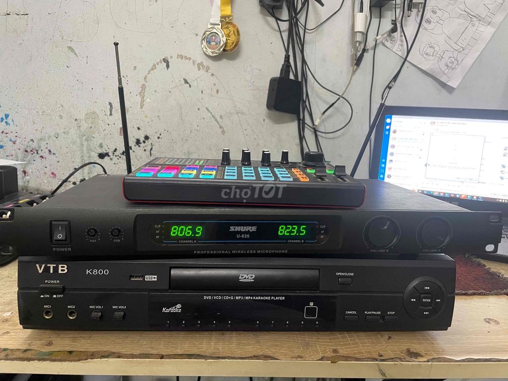 Thiết bị âm thanh Shure U-820 Đen. Mua bán Tivi, Âm thanh tại Quận Gò Vấp Tp Hồ Chí Minh được đăng bởi tin học Nghĩa Khang hình 1