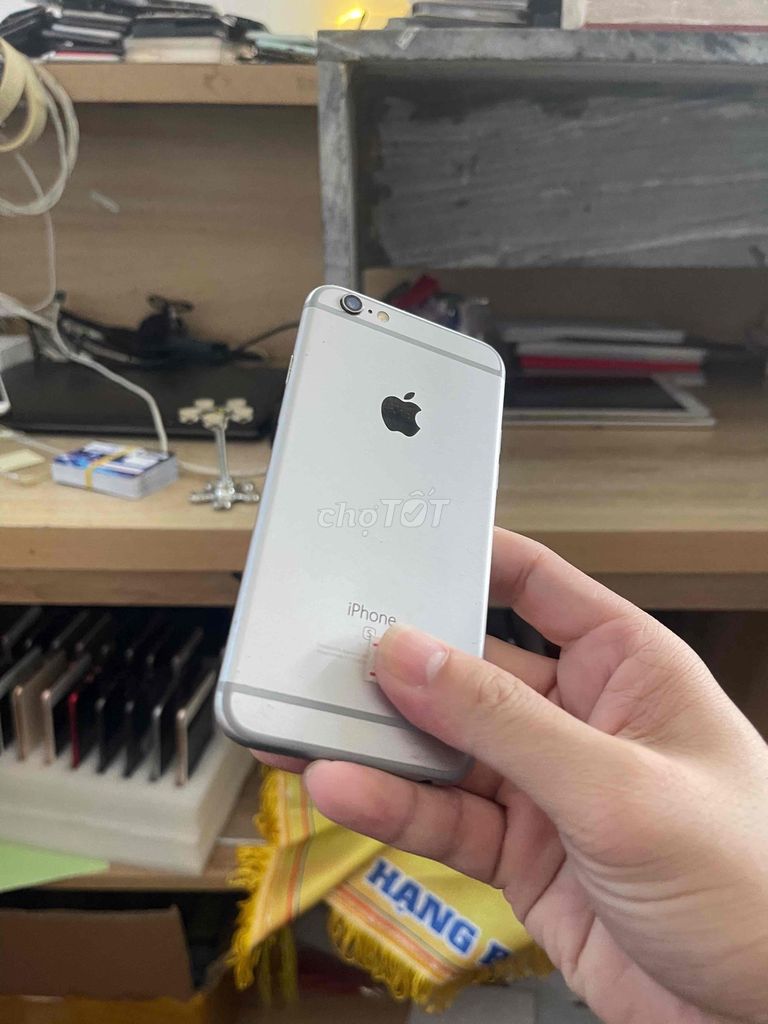 iphone 6s giá rẻ. Mua bán Điện thoại tại Quận Cẩm Lệ Đà Nẵng được đăng bởi Sim Số Đại Tài hình 1