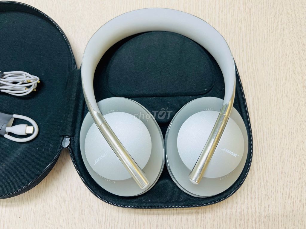 Tai nghe Bose Noise Cancelling Headphones 700 Xám. Mua bán Tivi, Âm thanh tại Quận Đống Đa Hà Nội được đăng bởi Tú Dybala hình 1