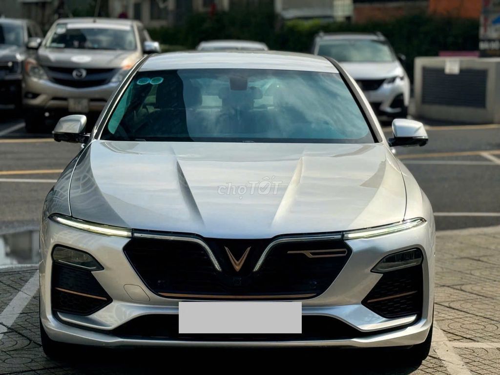 Vinfast Lux A2.0 2019 - 50000 km