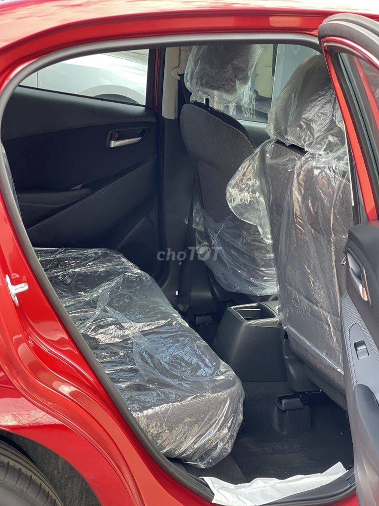 NEW MAZDA 2 AT NHẬP ƯU ĐÃI HOT XE SẴN GIAO NGAY. Mua bán Ô tô tại Quận Gò Vấp Tp Hồ Chí Minh được đăng bởi NGUYỄN NHI MAZDA 189 NGUYỄN OANH hình 14