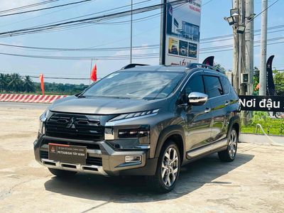 Mitsubishi Xpander Cross 2024 - 54000 km. Mua bán Ô tô tại Quận 3 Tp Hồ Chí Minh được đăng bởi Tien Tran