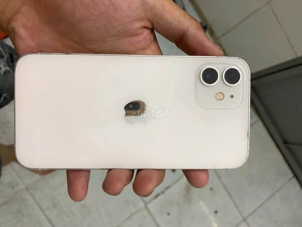 Apple iPhone 12 64GB Trắng Đã sử dụng. Mua bán Điện thoại tại Quận 1 Tp Hồ Chí Minh được đăng bởi Hội Đồ Điện Tử hình 1