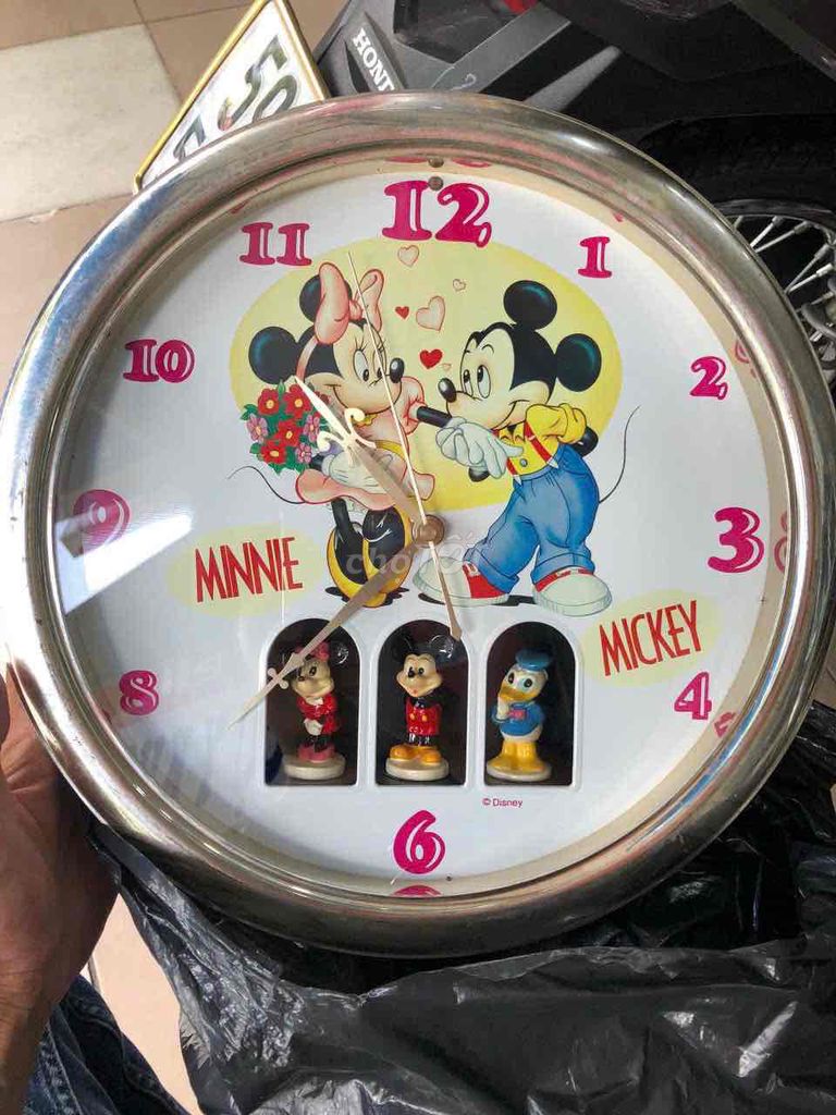 Đồng hồ treo tườg micky mouse disney độc hiếm