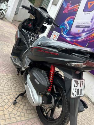 Honda Air Blade 2019 Đen Đã sử dụng. Mua bán Xe máy tại Quận Hà Đông Hà Nội được đăng bởi tung