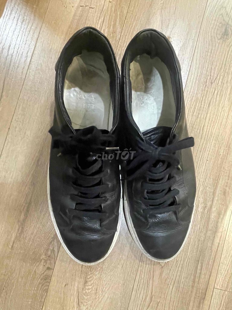 Giày thể thao Massimo Dutti Nam Đen, Navy 44. Mua bán Giày dép tại Thành phố Hải Dương Hải Dương được đăng bởi DOHYUN AN hình 1