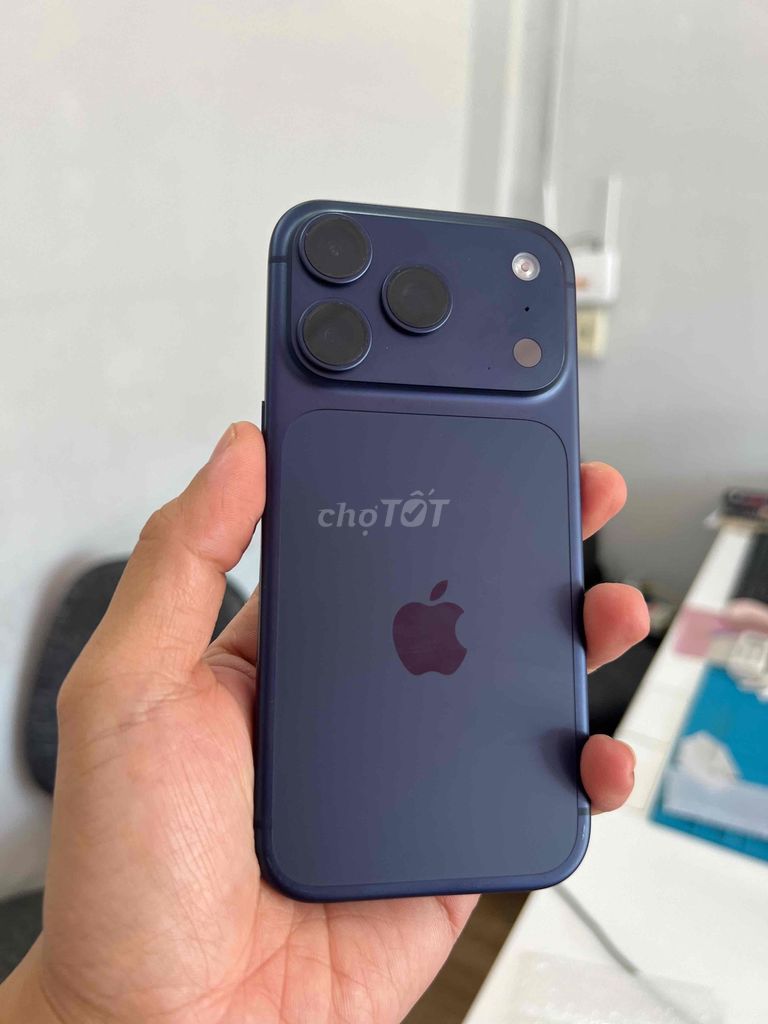 iPhone 17 Pro 256Gb, BH T11/2026. Mua bán Điện thoại tại Thành phố Phan Thiết Bình Thuận được đăng bởi Bách Khoa Apple hình 1