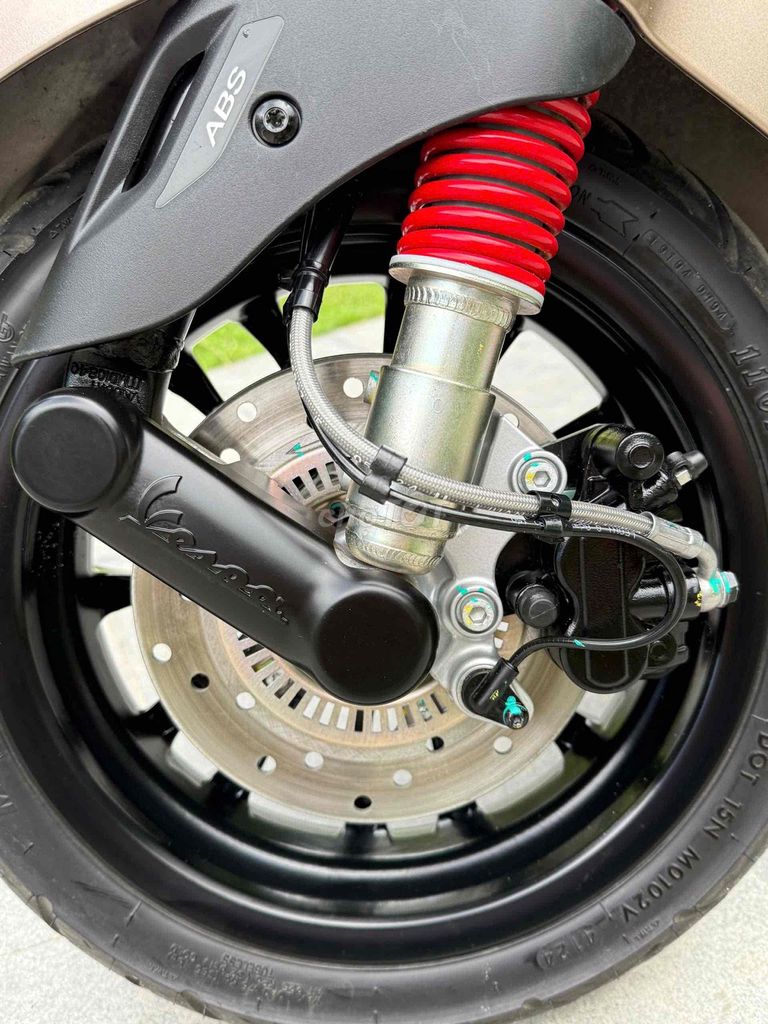 Vespa150 TFT 2024 Nâu Đồng siêu lướt 3400 km. Mua bán Xe máy tại Quận Cái Răng Cần Thơ được đăng bởi Cửa Hàng Xe Máy Quang Sang hình 5