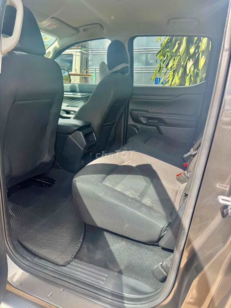 Ford Ranger 2022 Sport 2.0 4x4 AT - 60 km. Mua bán Ô tô tại Thị Xã Buôn Hồ Đắk Lắk được đăng bởi Anh Trung hình 9