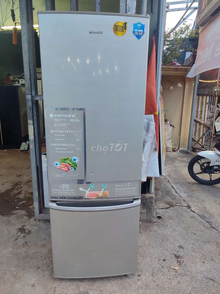Tủ lạnh Panasonic 300 lít ngăn đá dưới. Mua bán Tủ lạnh tại Thành phố Biên Hòa Đồng Nai được đăng bởi Vân Vân hình 1