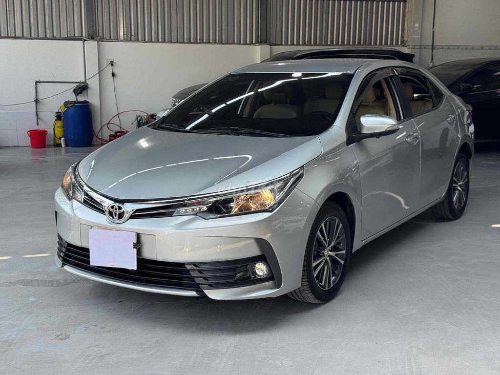 Toyota Altis 2018 1.8G Bạc 66000 km. Mua bán Ô tô tại Thành phố Thủ Đức Tp Hồ Chí Minh được đăng bởi Long Auto Vạn Phúc hình 1