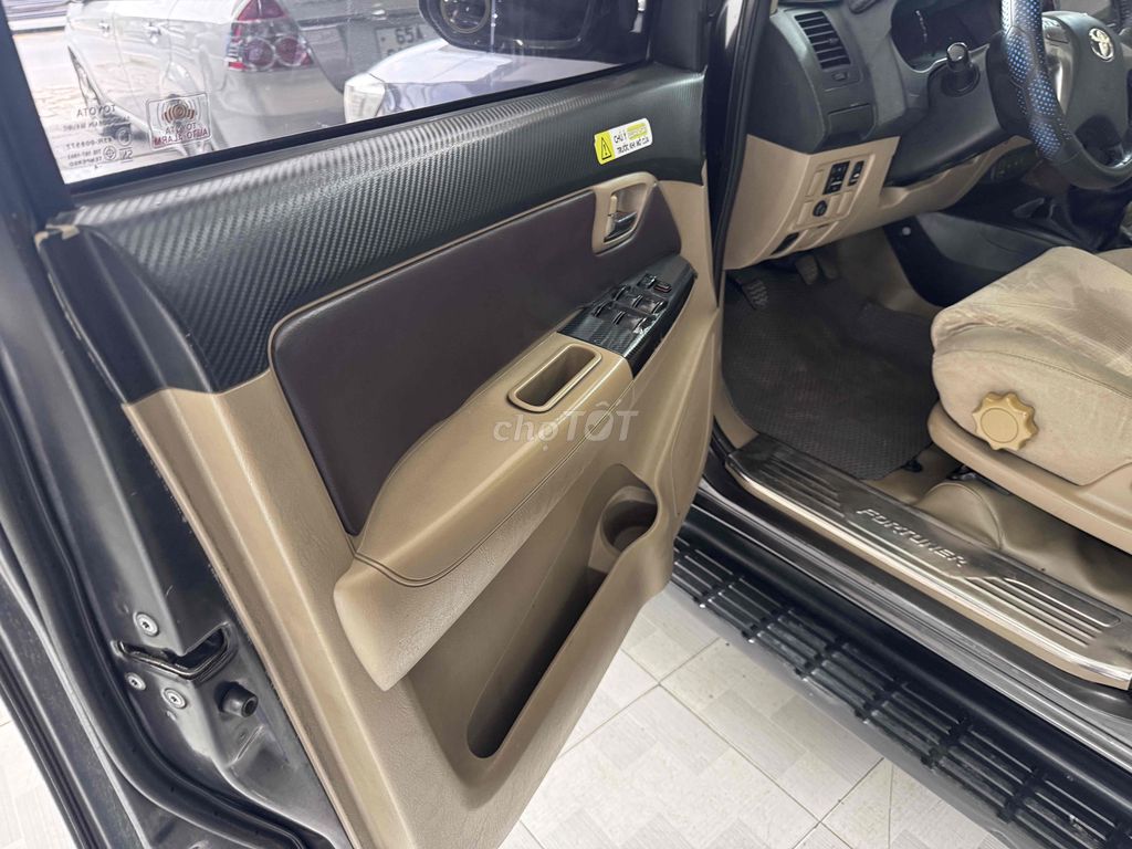 Toyota Fortuner Xám 7 chỗ. Mua bán Ô tô tại Quận Bình Thuỷ Cần Thơ được đăng bởi Phi hình 5