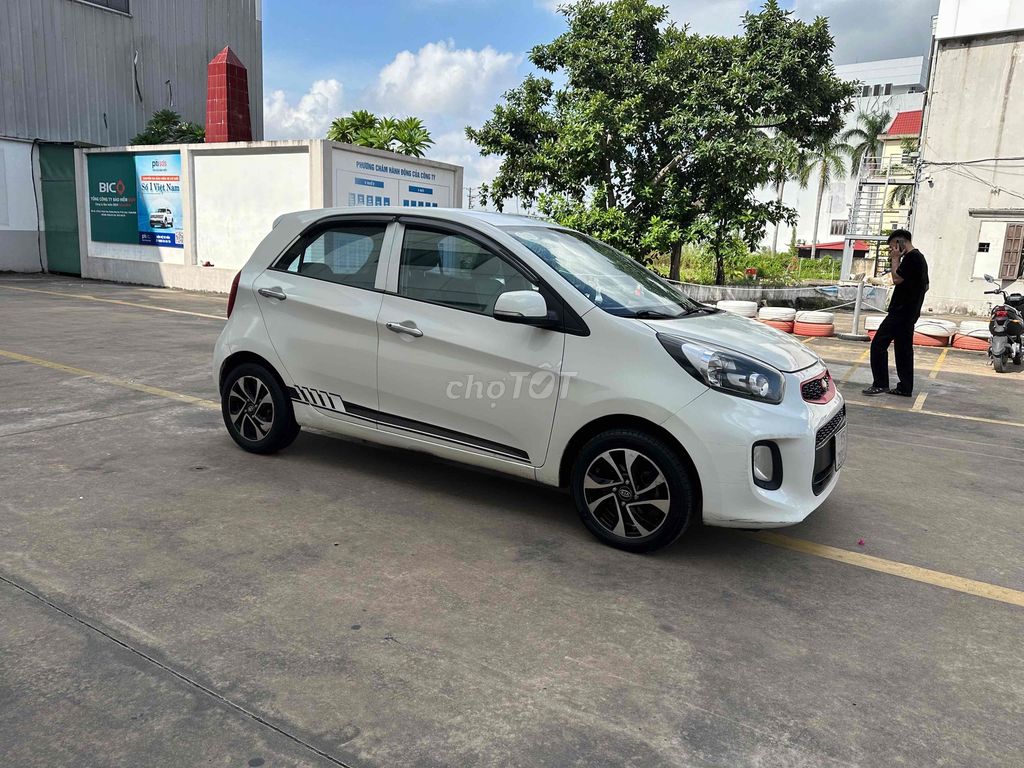 Kia Morning 2015 1.25 MT mua về chỉ việc chạy. Mua bán Ô tô tại Thành phố Uông Bí Quảng Ninh được đăng bởi Toàn Phương Computer hình 1
