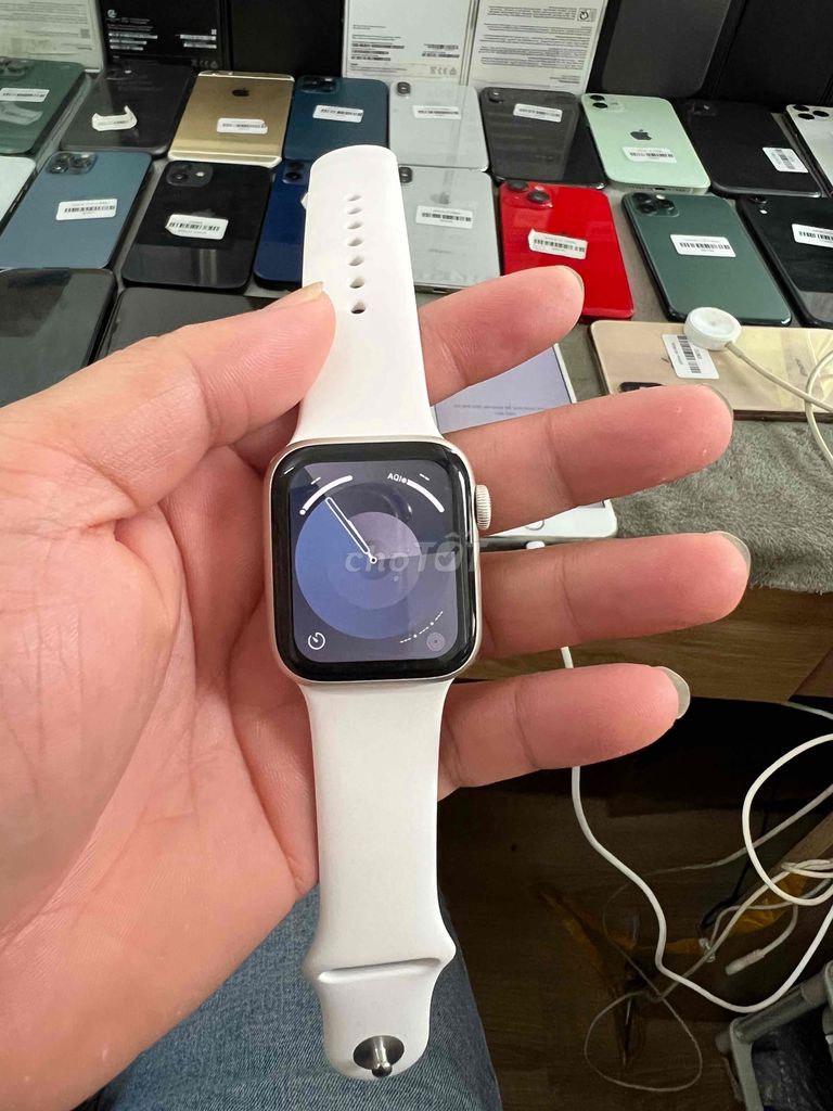 Apple watch Se 2 40 gps zin đẹp nguyên áp. Mua bán Thiết bị đeo thông minh tại Quận Đống Đa Hà Nội được đăng bởi Lê Khuyến hình 6