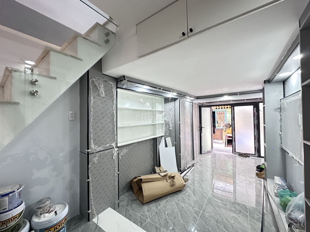 NHÀ ĐẸP - QUẬN 1 - GIÁ 4 TỶ 3