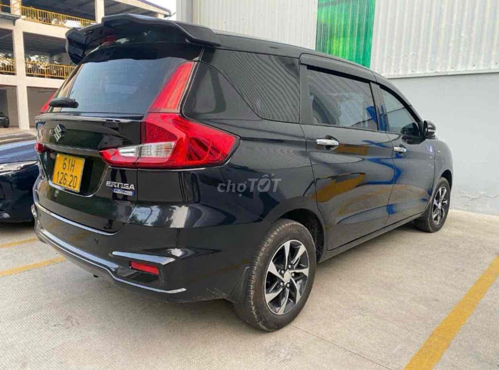 Suzuki Ertiga 2022 Hybrid ĐK T12/2023 1 đời chủ. Mua bán Ô tô tại Quận 12 Tp Hồ Chí Minh được đăng bởi Khánh hình 3