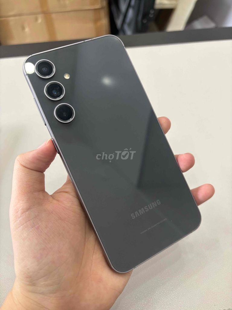 Samsung S23 FE 5G 8GB/256GB 2sim. Mua bán Điện thoại tại Thành phố Long Xuyên An Giang được đăng bởi dienthoaidao hình 1
