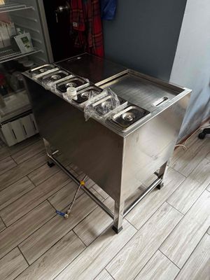 thùng đá inox 6 khay. Mua bán Nội thất, đồ gia dụng khác tại Quận Tân Bình Tp Hồ Chí Minh được đăng bởi Taka