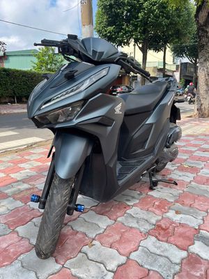 Honda Vario 125 Xám 2023 - ODO 12K - Hỗ Trợ Nợ Xấu. Mua bán Xe máy tại Thành phố Thủ Đức Tp Hồ Chí Minh được đăng bởi Cửa Hàng Xe Máy Sang Cường hình 1