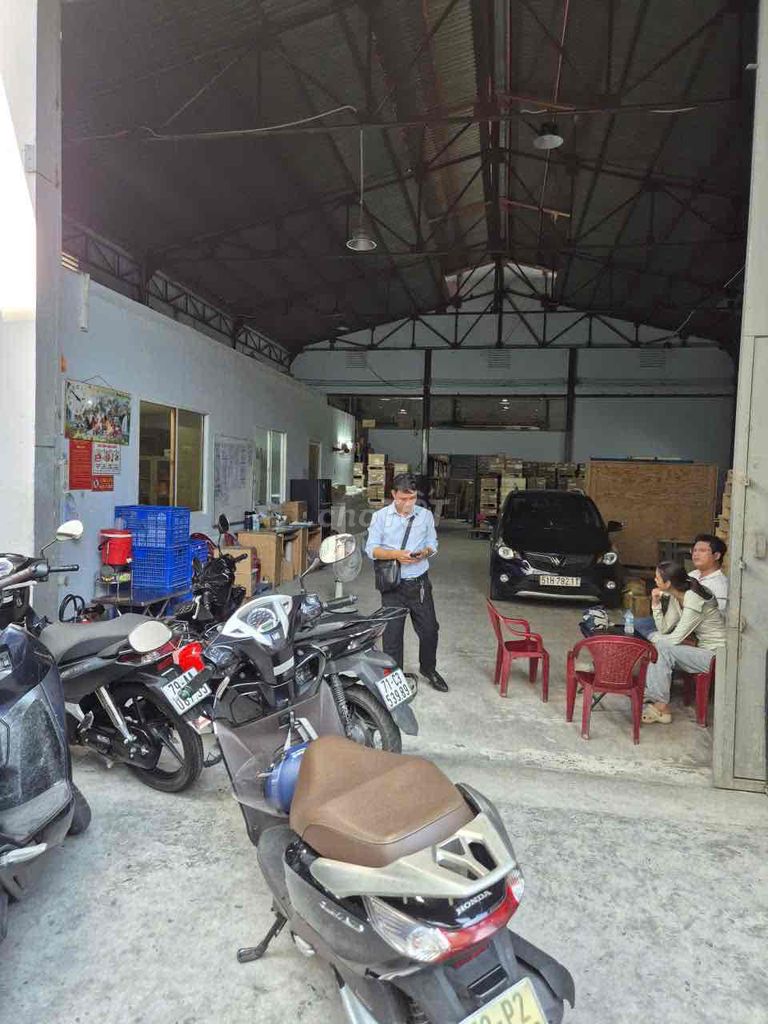 Аренда · 2 комн. · 525 м² · Quận Tân Phú, ул. Đường Dương Văn Dương