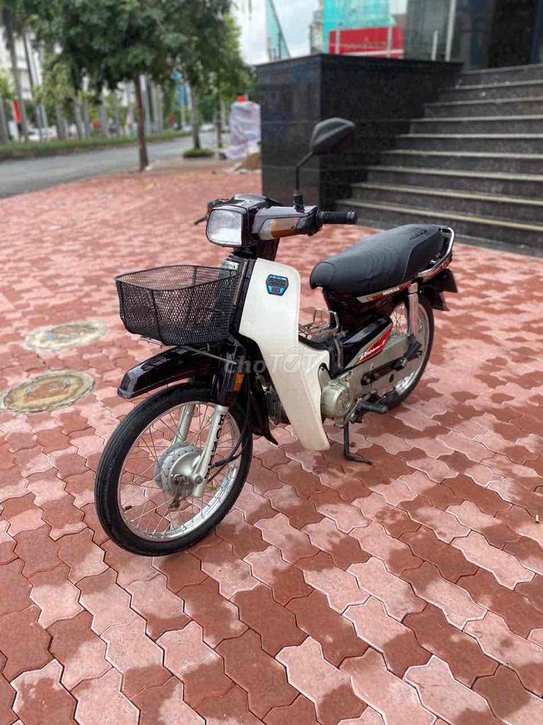 Honda Dream thái 2001,bstp,xe dọn mới đẹp keng. Mua bán Xe máy tại Quận 8 Tp Hồ Chí Minh được đăng bởi Bảo Anh hình 2