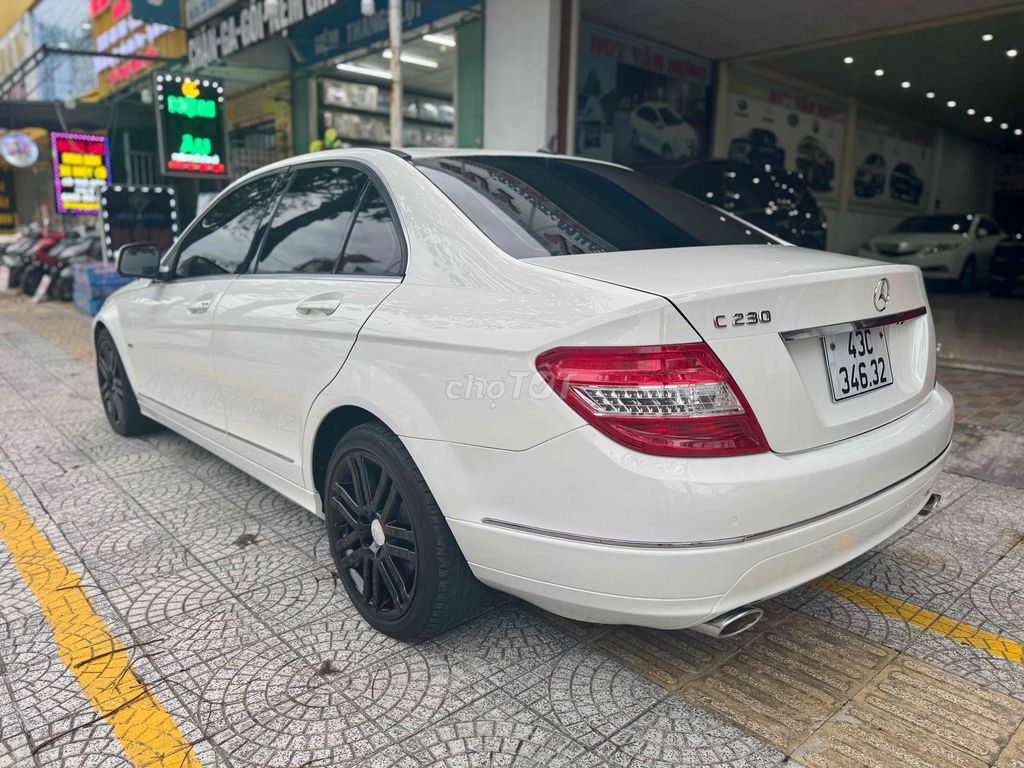 Mercedes Benz C230 sx 2008 xe đẹp nguyên zin. Mua bán Ô tô tại Quận Cẩm Lệ Đà Nẵng được đăng bởi Huy Vân Hưng Auto Đà Nẵng hình 3