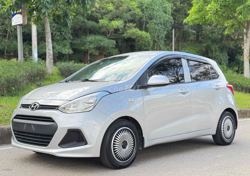 Hyundai Grand i10 2015 1.0 Base - 160000 km. Mua bán Ô tô tại Huyện Sóc Sơn Hà Nội được đăng bởi Anh Chiến hình 2