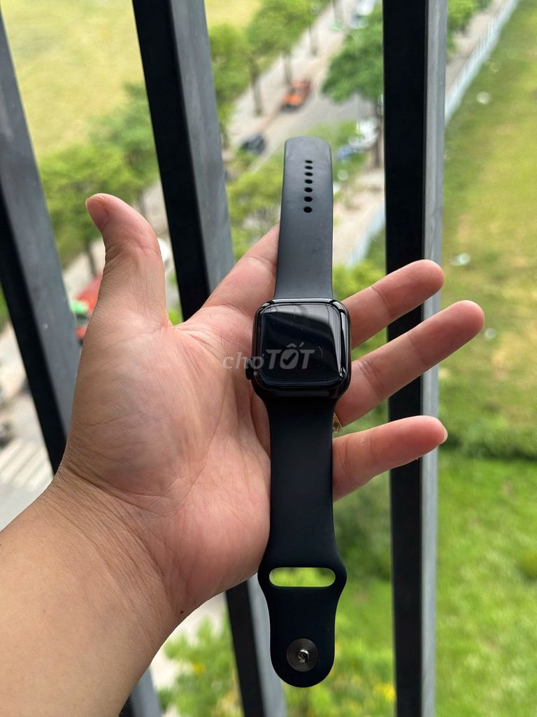 Apple Watch Series 7 Đen Mới 99%. Mua bán Thiết bị đeo thông minh tại Quận Bắc Từ Liêm Hà Nội được đăng bởi Thai Bui hình 1