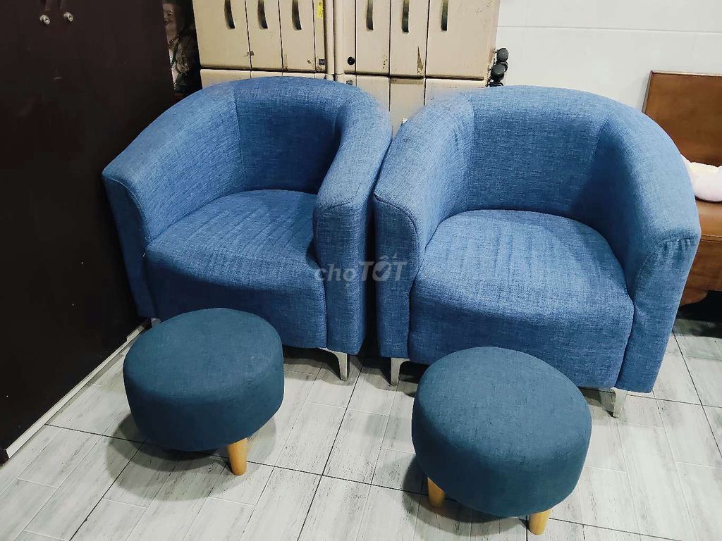 Bộ sofa Vải Xanh dương Hiện đại 2 ghế . Mua bán Bàn ghế tại Quận Tân Phú Tp Hồ Chí Minh được đăng bởi Trâm Trần hình 1
