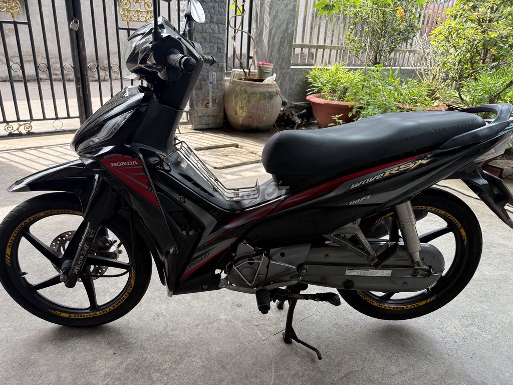 Rsx Fi , chính chủ, kiếng chìa khóa còn cả 2. Mua bán Xe máy tại Huyện Trảng Bom Đồng Nai được đăng bởi Trần đình trung  hình 4