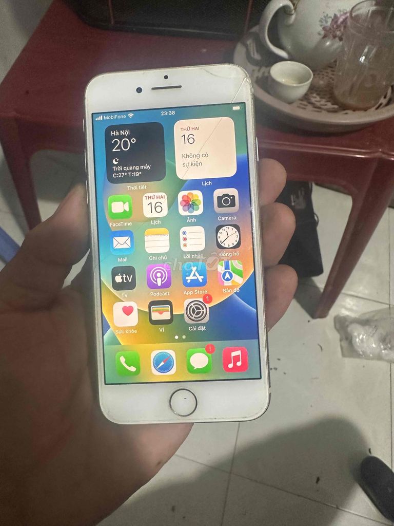 Apple iPhone 8 64GB Trắng Đã sử dụng. Mua bán Điện thoại tại Thành phố Biên Hòa Đồng Nai được đăng bởi Thu bằng giá bán hình 1