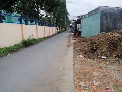 CÒN 1 NÊN GIÁ THẤP NHẤ.T SAU LƯNG KHU ĐẠI HỌC CỬU LONG. Mua bán đất tại Huyện Long Hồ Vĩnh Long được đăng bởi NHÀ ĐẤT  BÌNH MINH