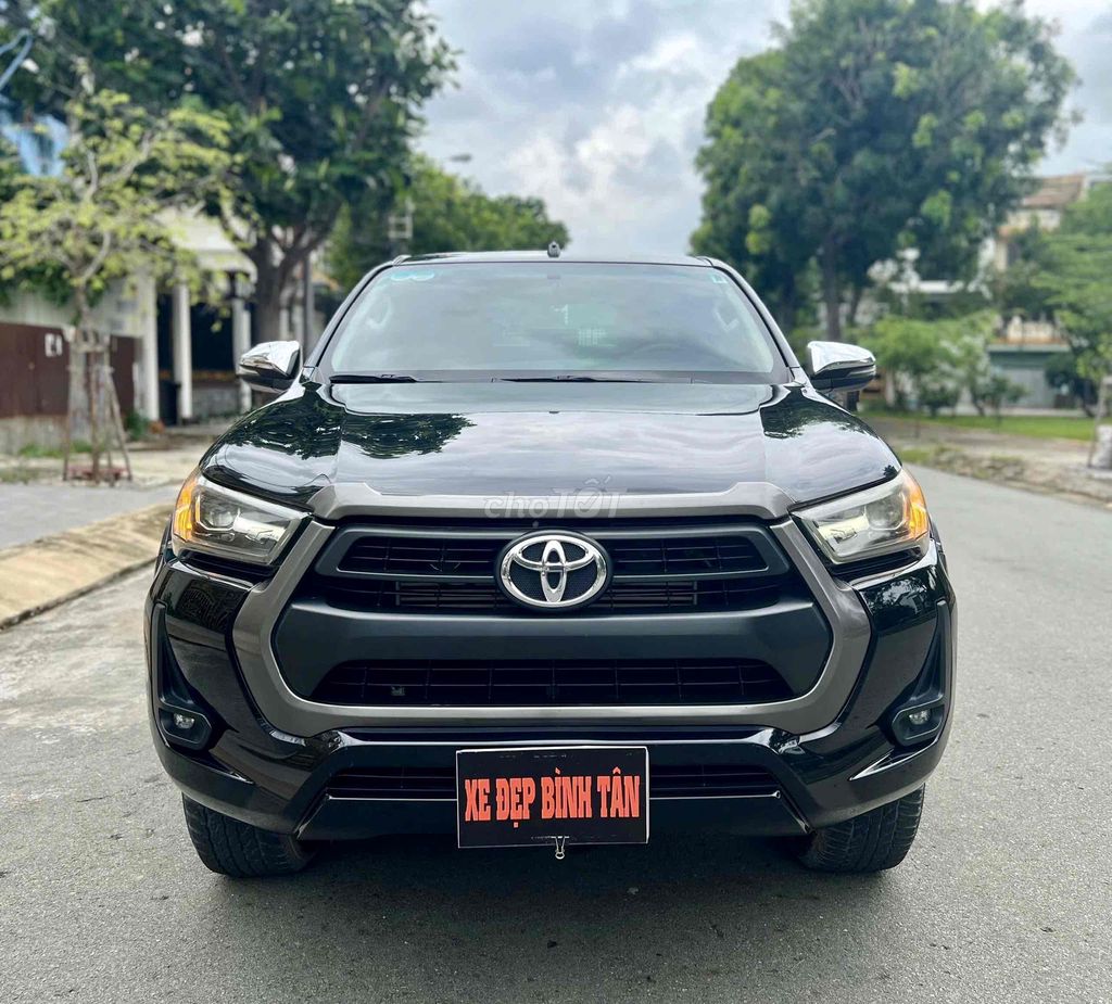 TOYOTA HILUX E 2021 CHẤT XE RIN BAO TEST HÃNG